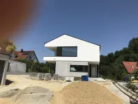 SiGeKo - Neubau Einfamilienwohnhaus mit Schwimmbecken und Neubau einer Garage mit 3 Stellplätzen, Freising