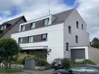 SiGeKo - Neubau Mehrgenerationenhaus mit Doppelgarage und Carport, Friedrichshafen